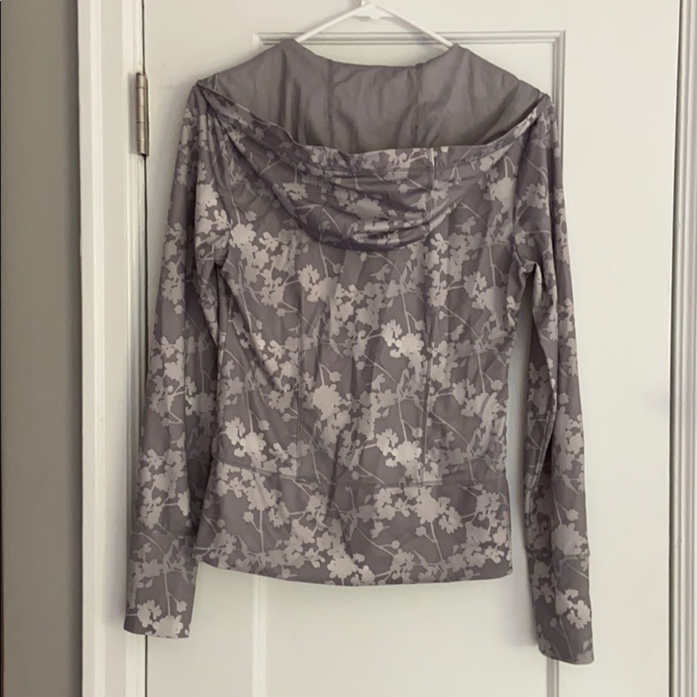 Lol Yoga Jacket - image 4